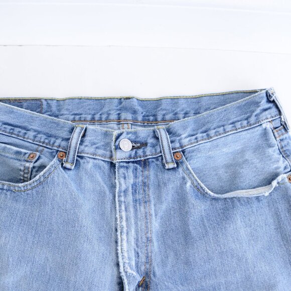 Levi's Light Blue Men's Straight Jeans - Picture 12 of 15